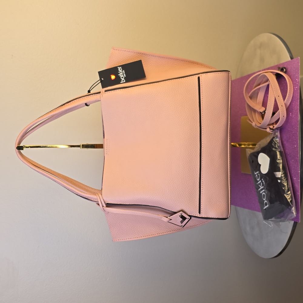 Botkier 💖NWT💖 Stunning Light Pink SOHO Bite Size Purse!💖💖💖 - Picture 3 of 17